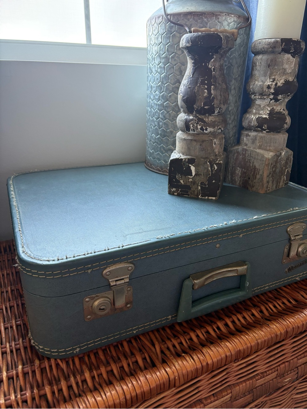 Vintage Monarch Blue 1960’s MCM Hardshell Suitcase